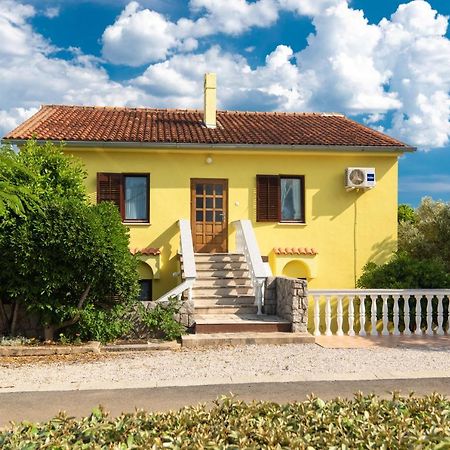 Apartment Drago *Cosy & Close To The Beach! Krk Town Exterior foto