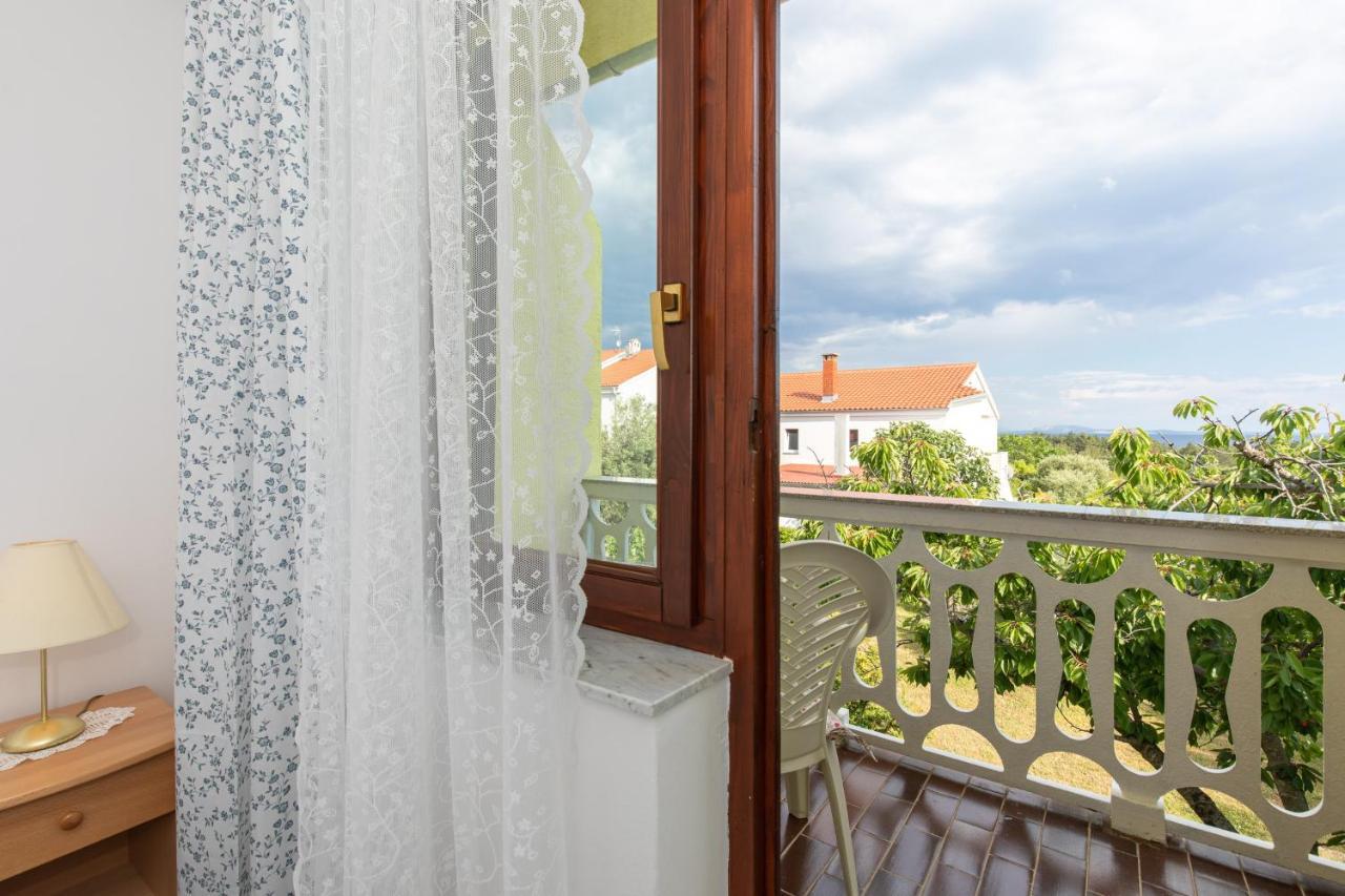 Apartment Drago *Cosy & Close To The Beach! Krk Town Exterior foto