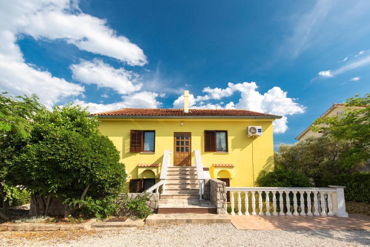 Apartment Drago *Cosy & Close To The Beach! Krk Town Exterior foto