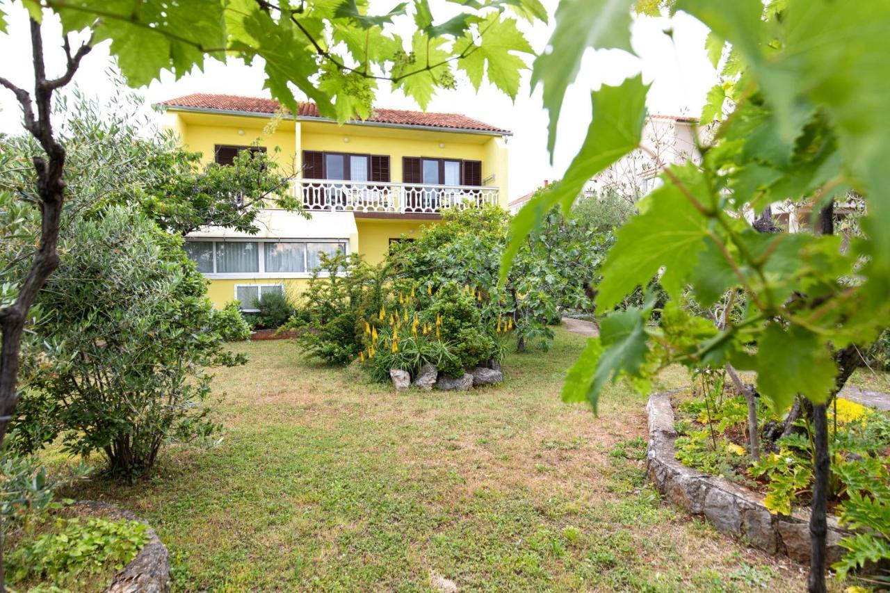 Apartment Drago *Cosy & Close To The Beach! Krk Town Exterior foto